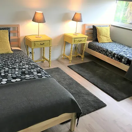 Hostel Byseacle - Lisbon Bike & Surf Camp *